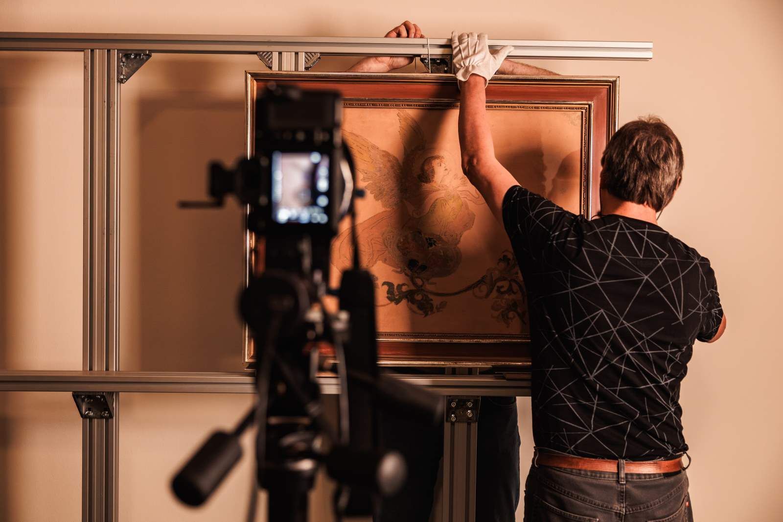 Polish Art Frozen in Time: The ARCHIV3 Project