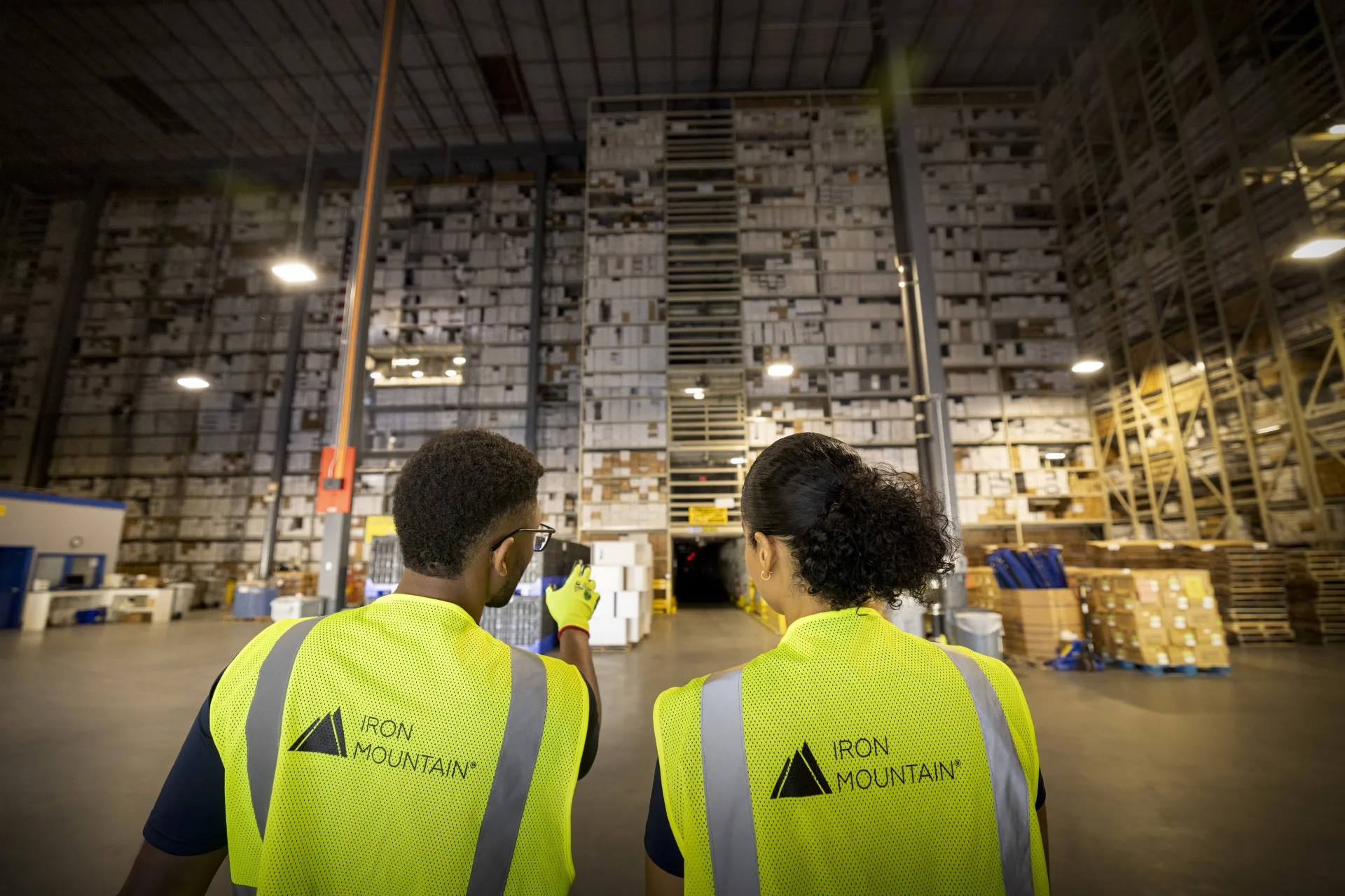 Piql and Iron Mountain Norway Collaborate on Secure Long-term Data Storage